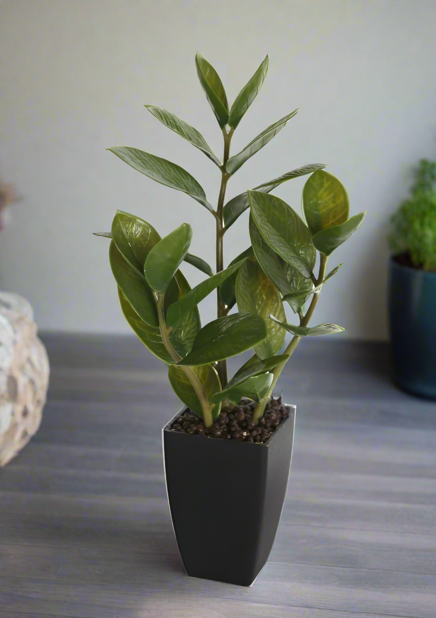 Lifelike 46cm Zanzibar Artificial Plant in Decorative Pot